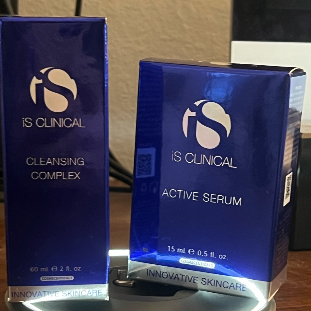 iS Clinical Innovative Skincare Active Serum Cleansing Complex Bundle